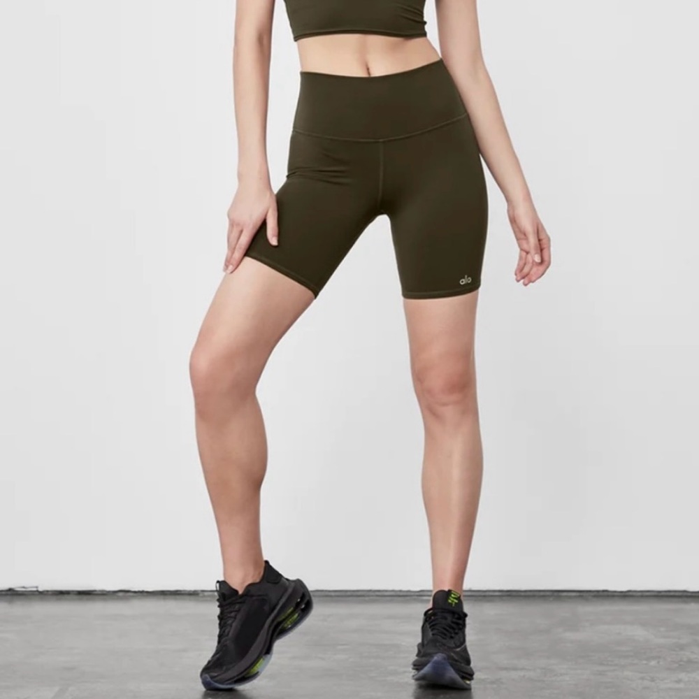 ALO Yoga olive color Bike Shorts High Waist Performance